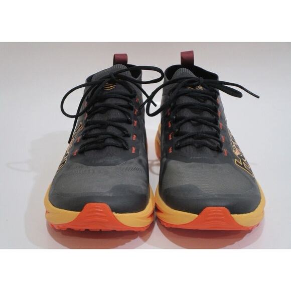 Athletic_Shoes